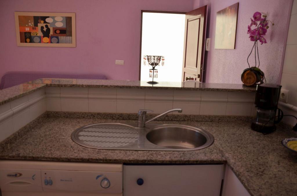 Apartamento Tortuga Carey Tarifa Habitación foto
